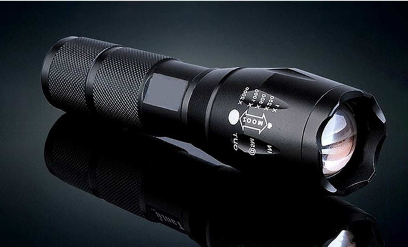 LED Zaklamp – Verstelbare Focus – Waterbestendig