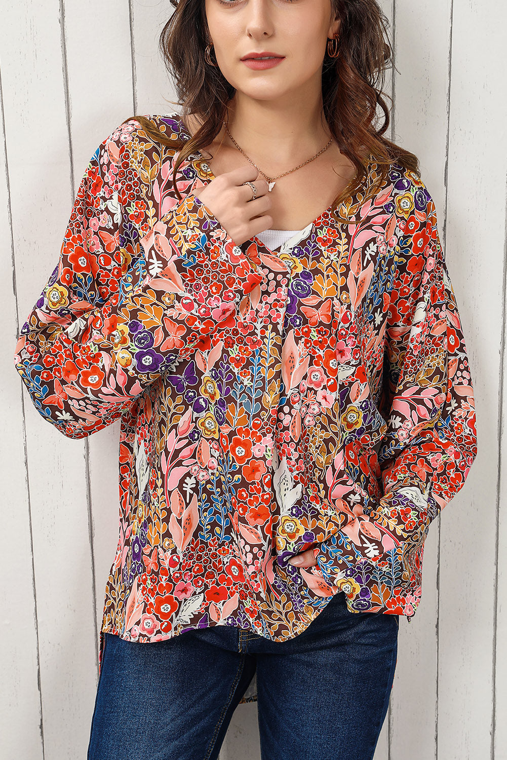 Blouse met lange mouwen en V-hals en bloemenmotief