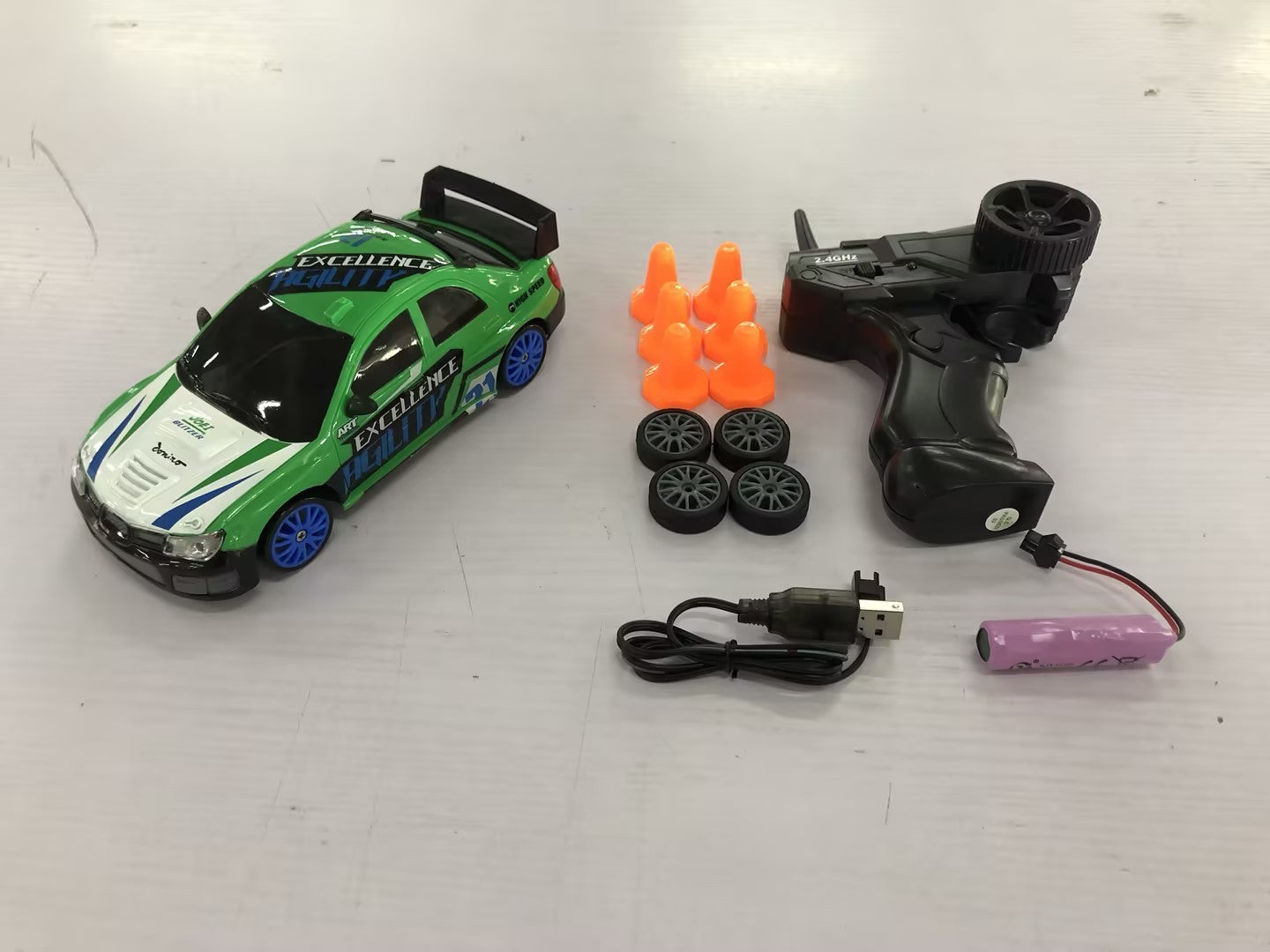 2.4G RC Drift Auto – 4WD Racewagen met Afstandsbediening voor Kinderen