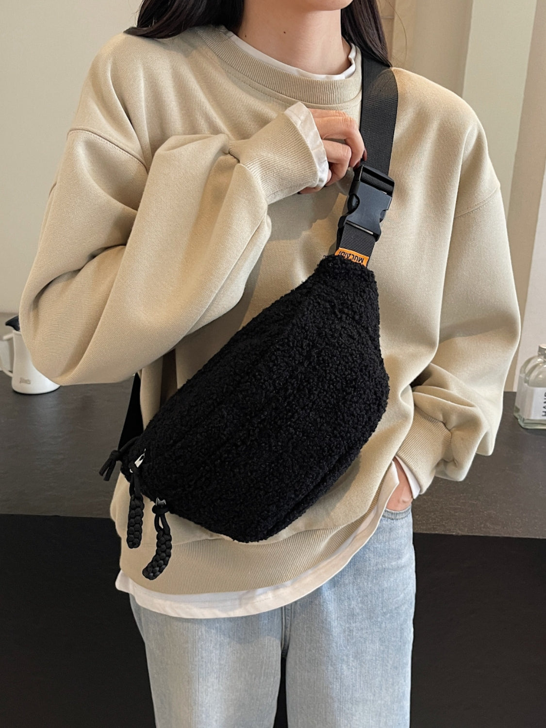 Sherpa Crossbody tas met verstelbare riem